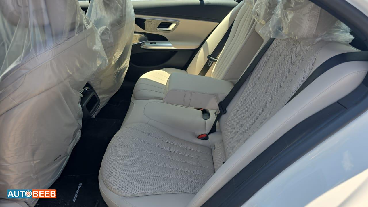 Mercedes Benz E300 2026